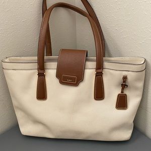 Tumi business bag 18x11